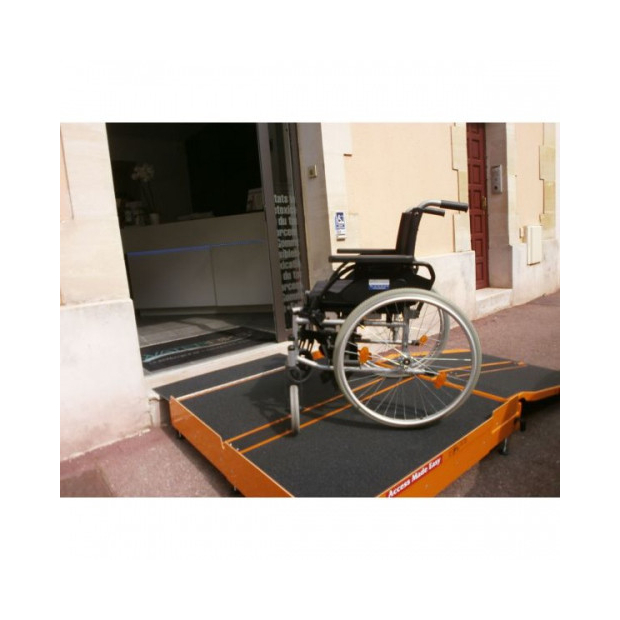 Plateforme d'accès Shop ramp avec rampe d'accès
