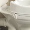 Rehausseur de toilette Savanah se fixe au moyen de 2 crochets latéraux