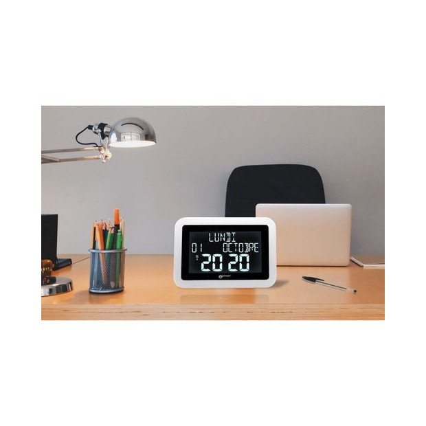 Horloge Calendrier Multi Affichage Viso 15 posé sur bureau contour blanc