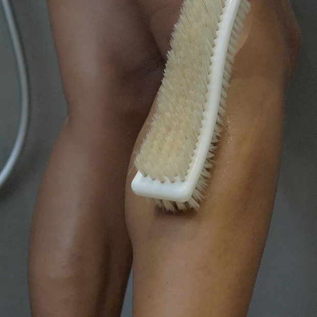 brosse de lavage des jambes