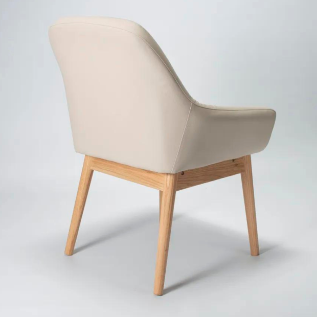 fauteuil percé élégance de derrière