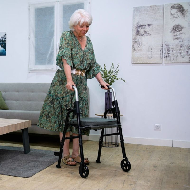 cadre de marche Modulo noir avec 2 roues et 2 patins à l'arrière