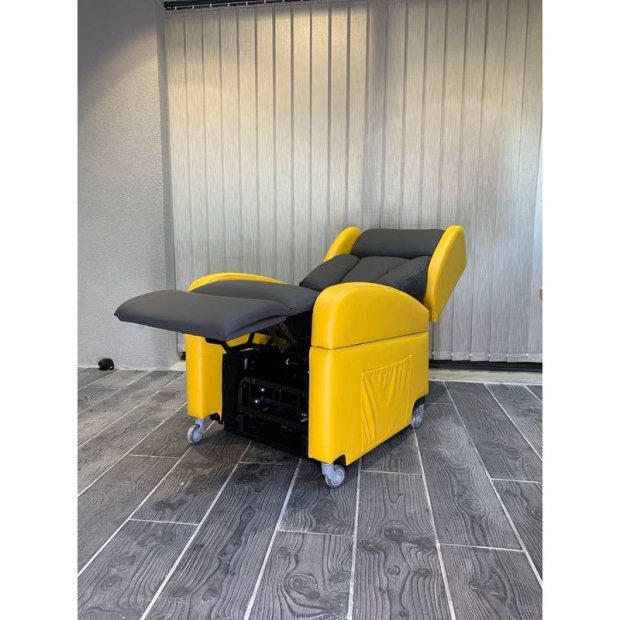 Fauteuil Releveur Pro Classic à roulettes